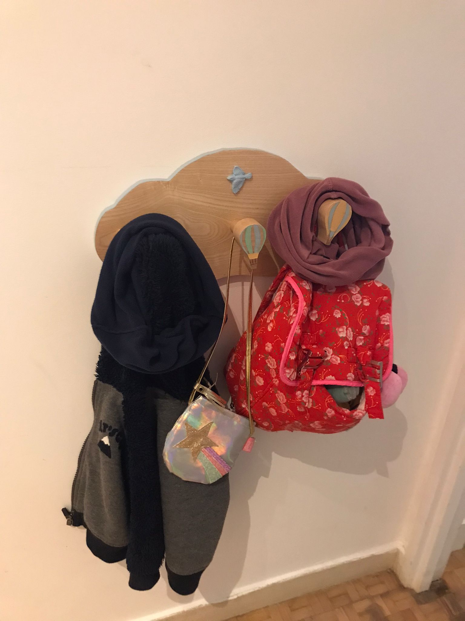 Favoriser l'autonomie de nos enfants avec des objets à leur taille