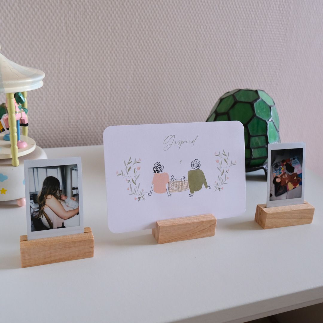 Support photo en bois (instax, photo, faire-part...) avec décoration céramique