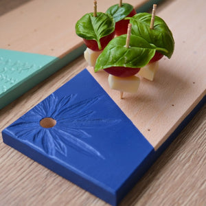 L'ambassadrice - Planche de présentation pour pics et brochettes apéritives en hêtre