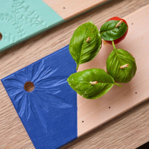 L'ambassadrice - Planche de présentation pour pics et brochettes apéritives en hêtre