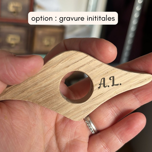 La littéraire - Bague de lecture en bois personnalisée